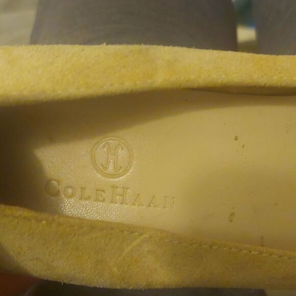 Cole Haan  Women Neutral Suede Shoe size 8 AA - Picture 7 of 8